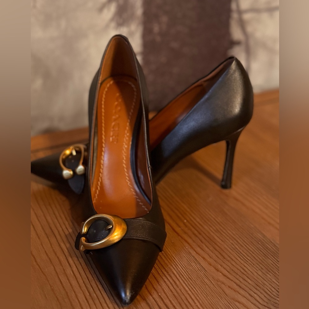 Classic COACH 3.5” Heels Pumps - Black Leather w Gold C